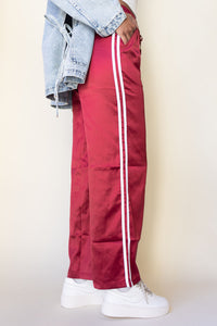 mode, merlot elegance silk pants