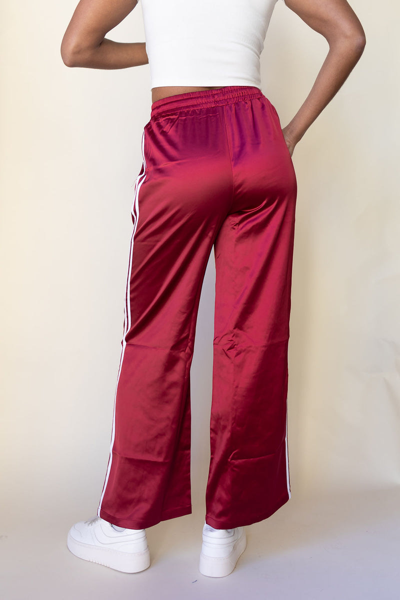 mode, merlot elegance silk pants