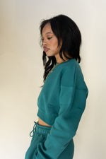 mode, treasure crop sweatshirt
