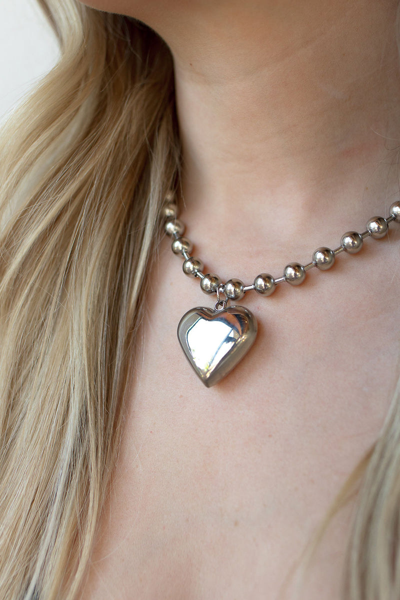 mode, love in all necklace