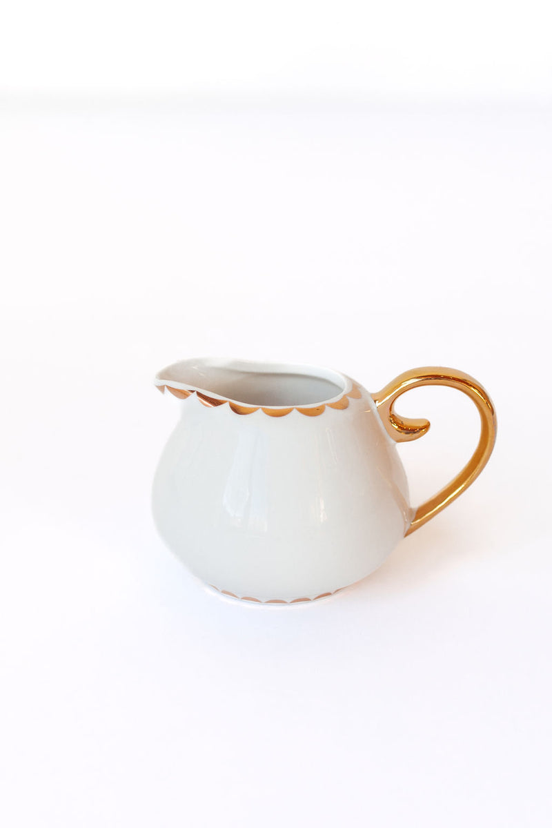 scalloped vintage creamer vase