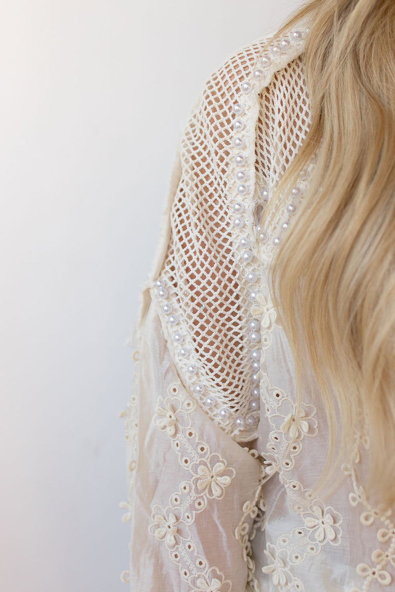 mode, nicole button down top