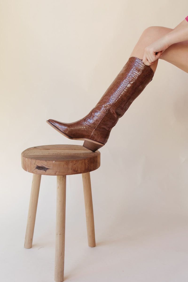 mode, the le ann boots