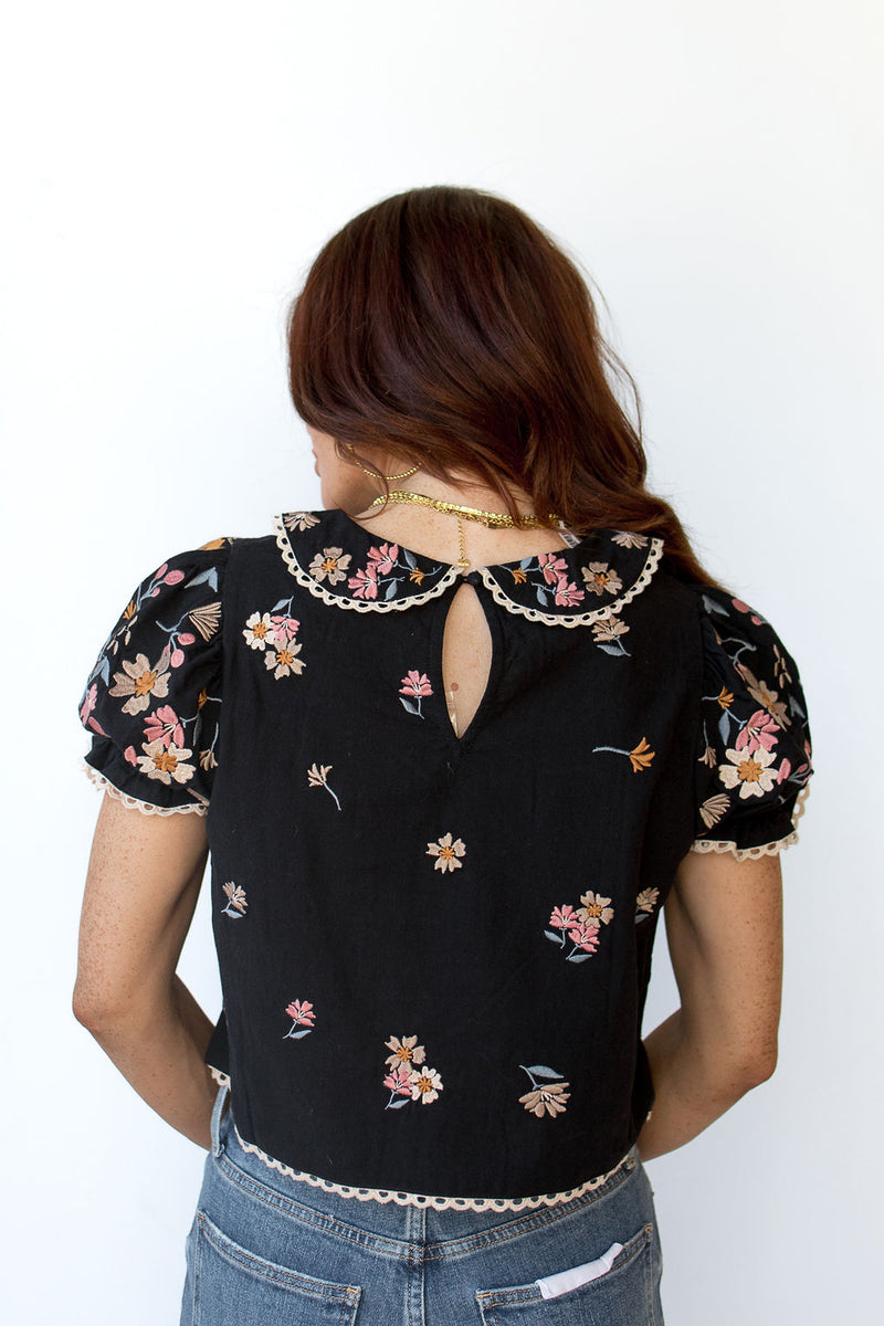 mode, sofia embroidery top
