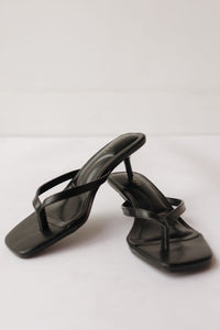 florella kitten heel