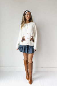 trotting in style sweater