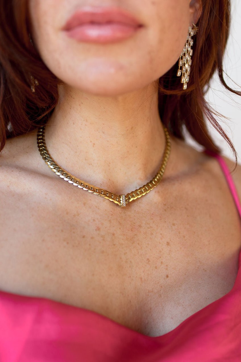 mode, bronx necklace