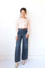 mode, aster floral sweater