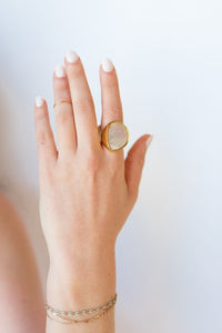 mode, noemi ring