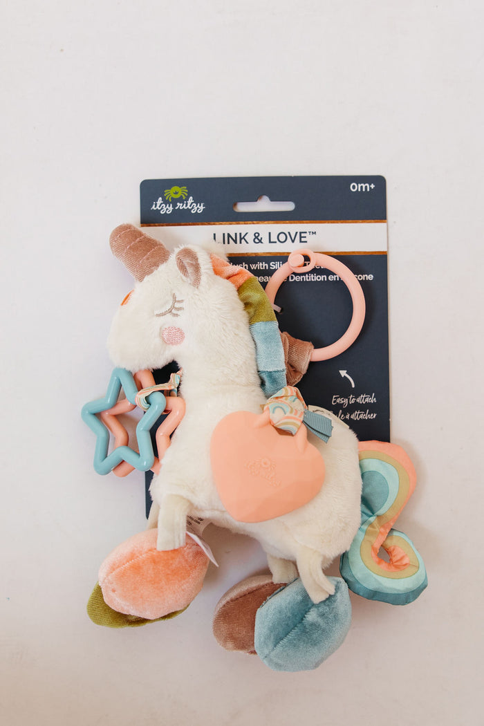 itzy link & love activity plush
