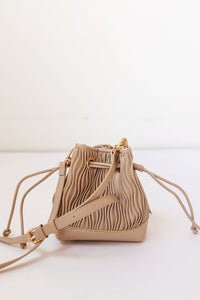 aruba bucket bag