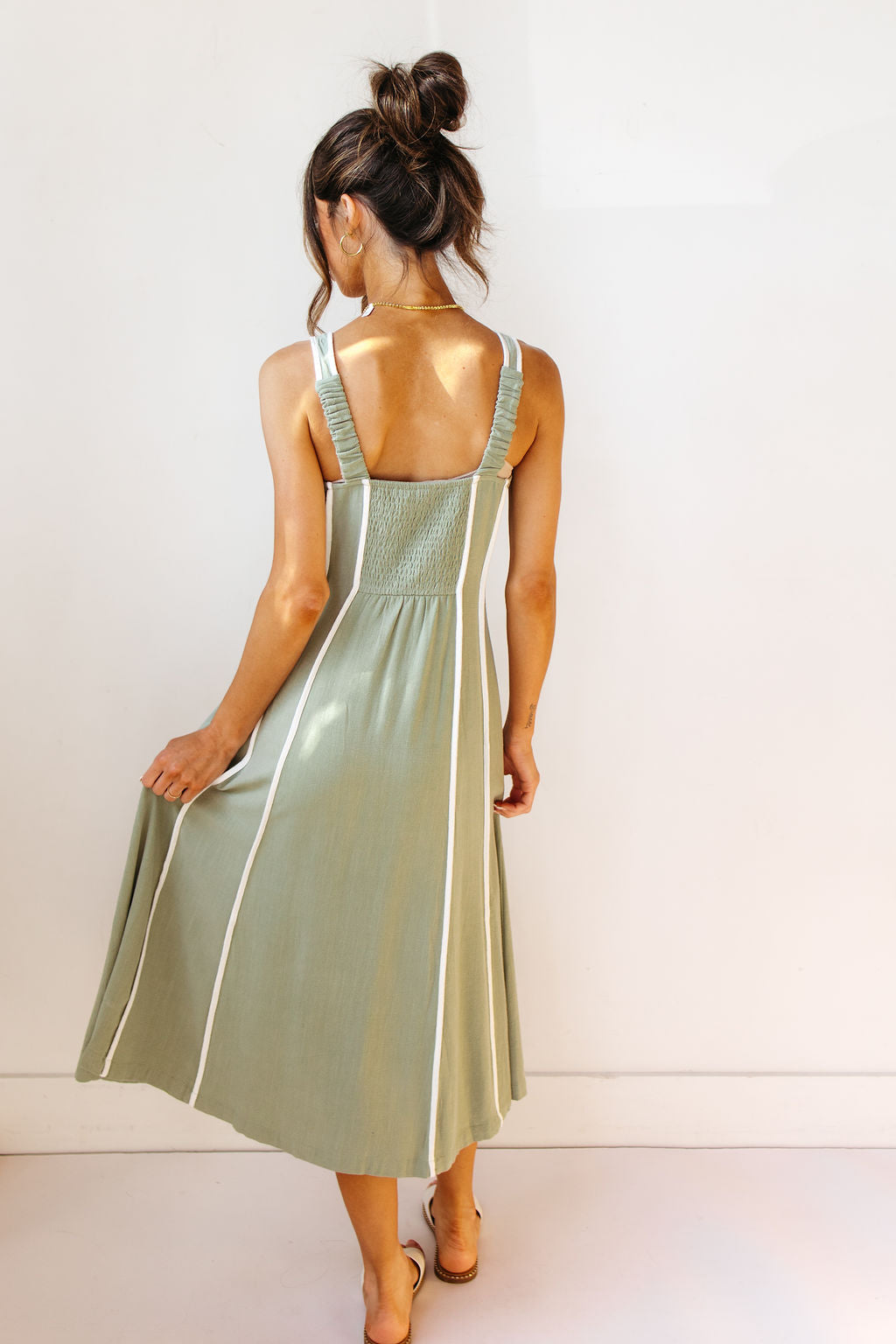 leia linen midi dress