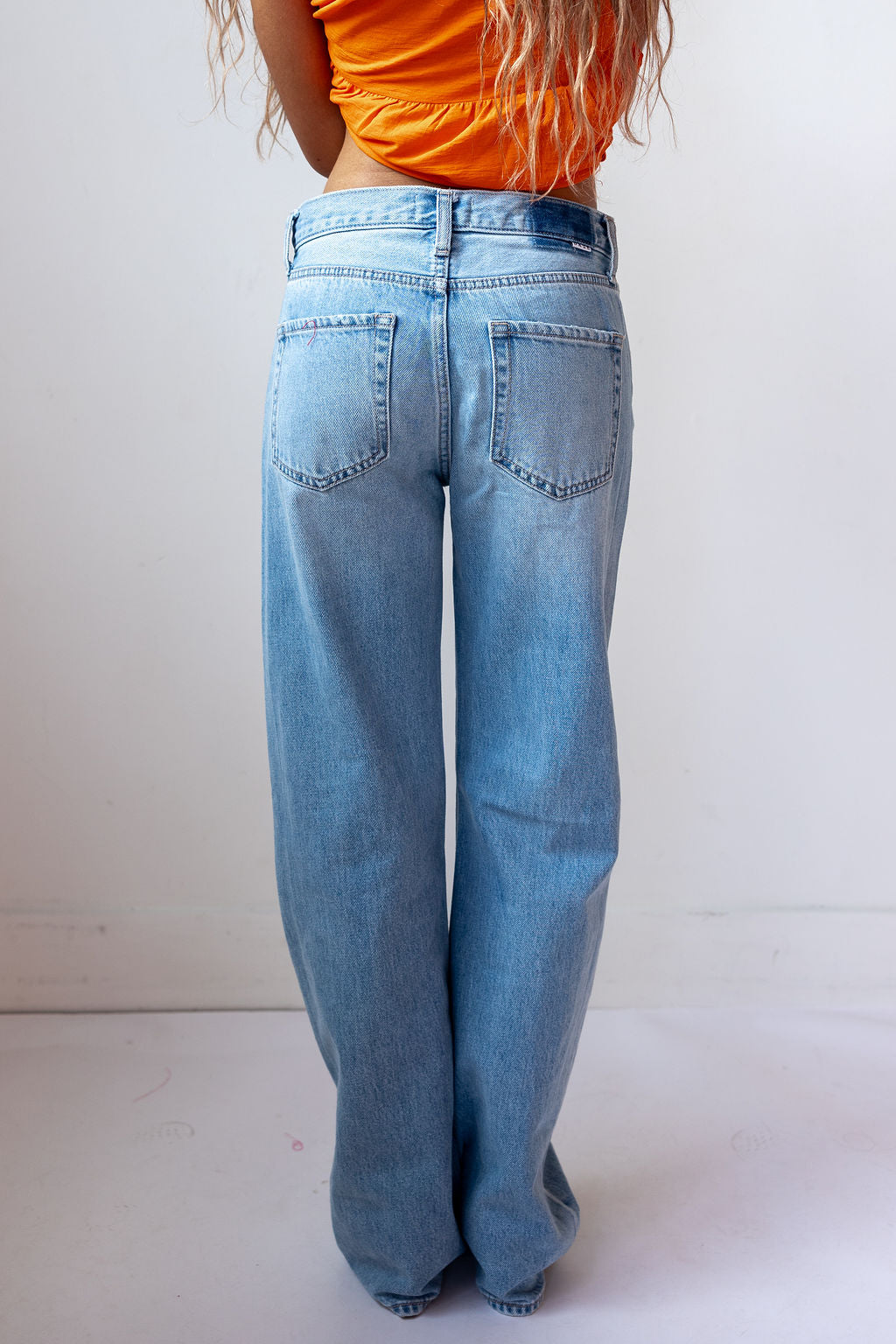 2k mid rise relaxed baggy jeans