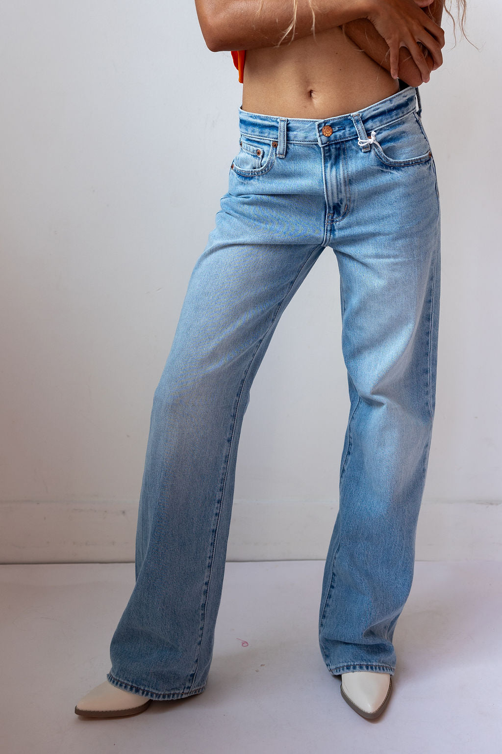 2k mid rise relaxed baggy jeans