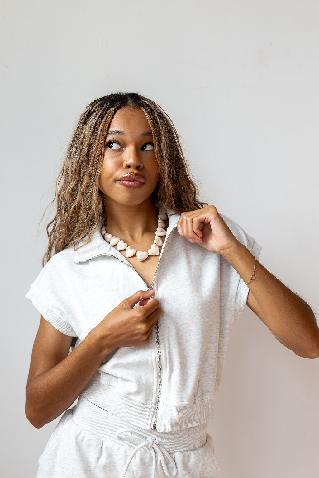 briar collared zip-up vest