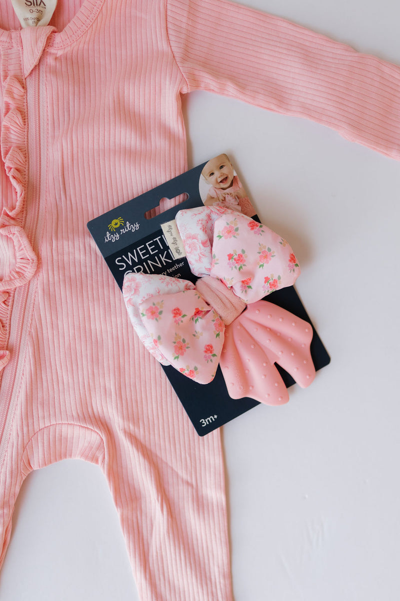 bow crinkle toy - pink