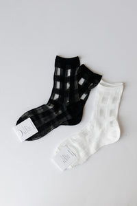 sheer checkered crew lace sock