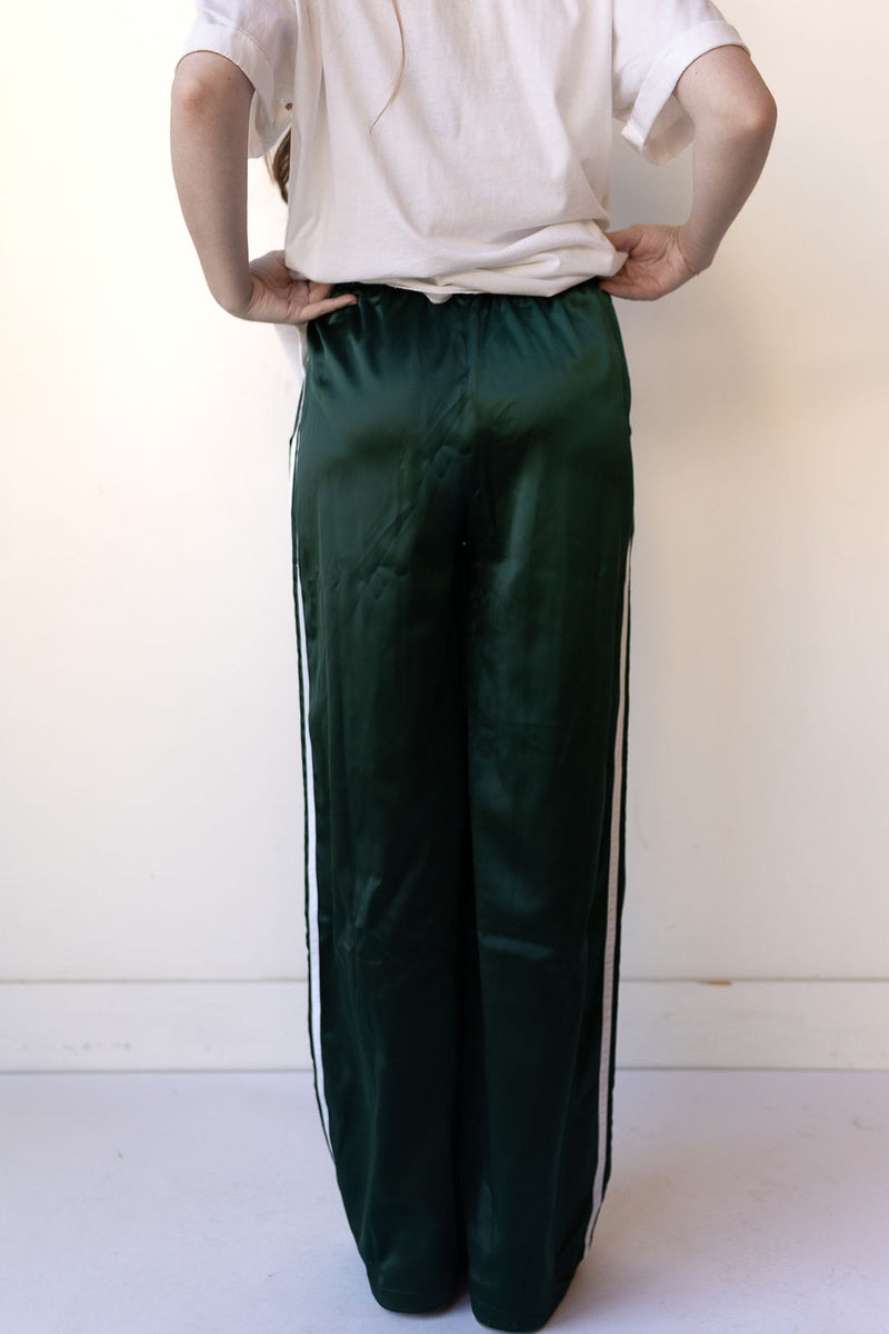 mode, merlot elegance silk pants