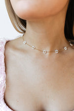 pearl daisy necklace