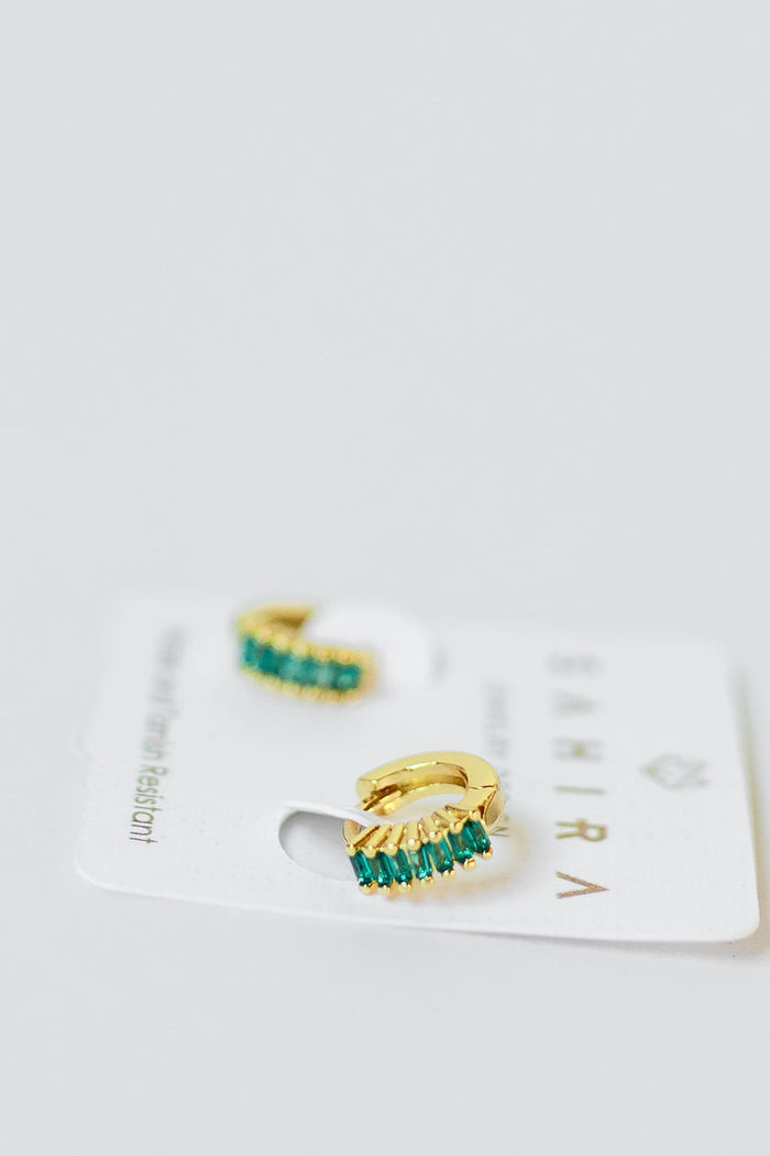 mode, viola cz huggies - emerald