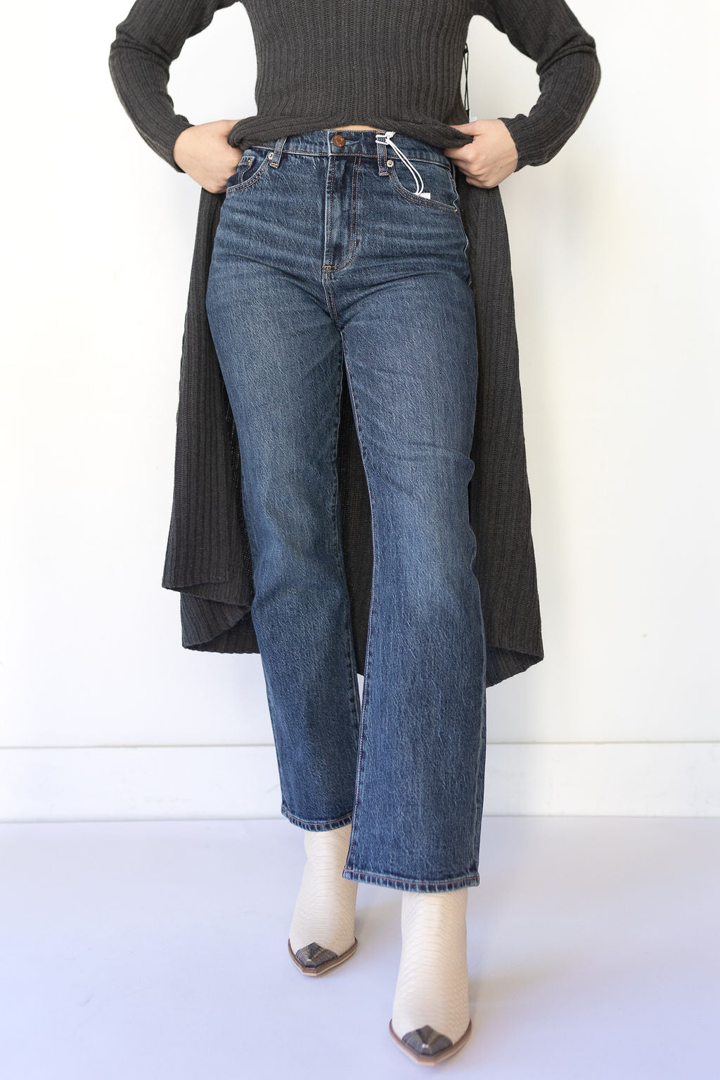 mode, ally high rise vintage jeans