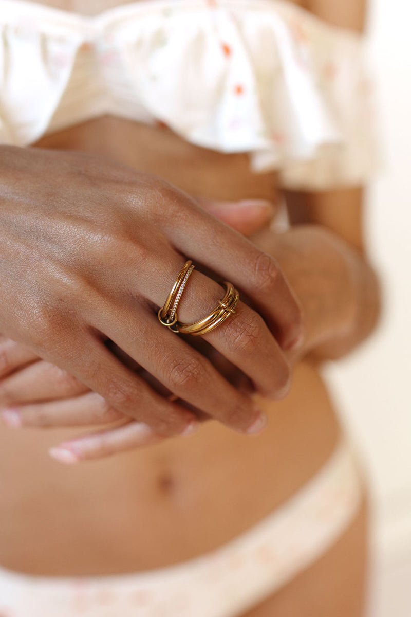 everly stacked ring
