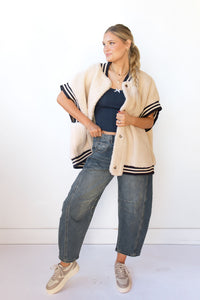 mode, varsity vest