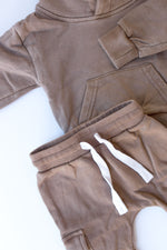 mode, harlow jogger set
