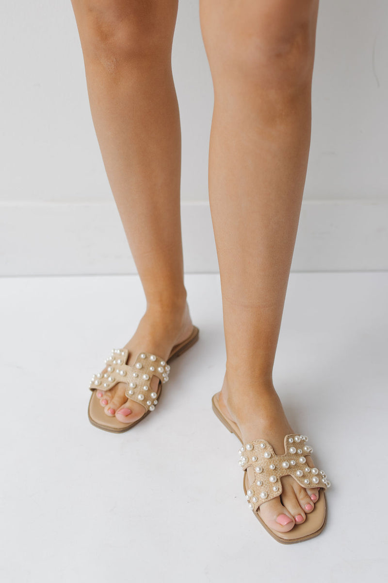 emily pearl sandals