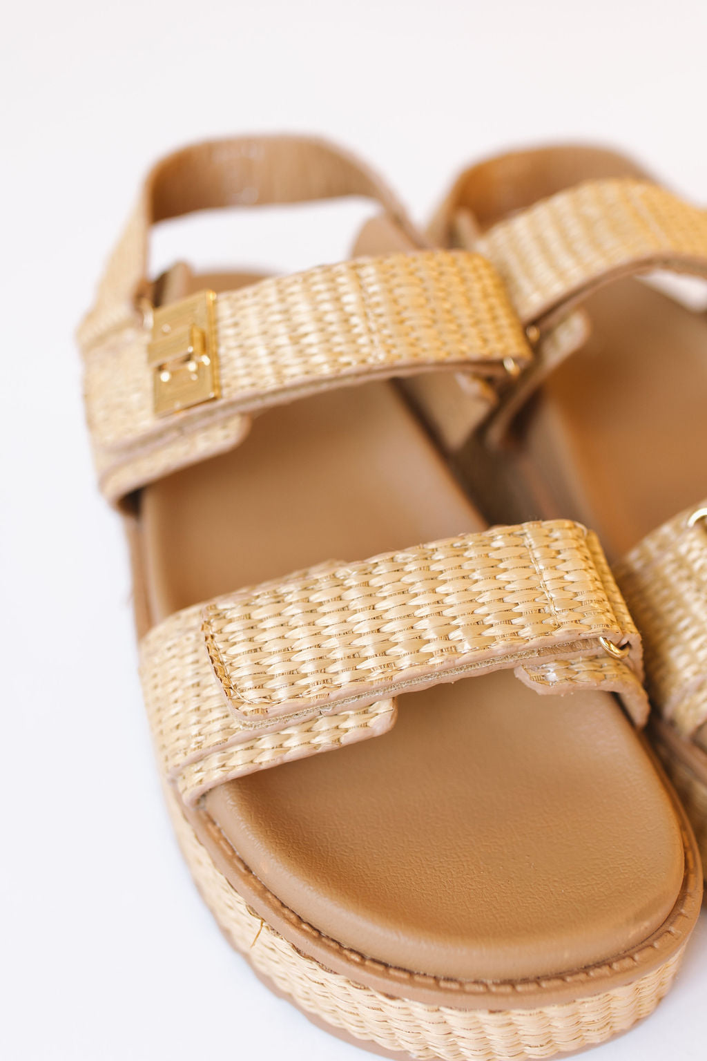 cove platform sandals