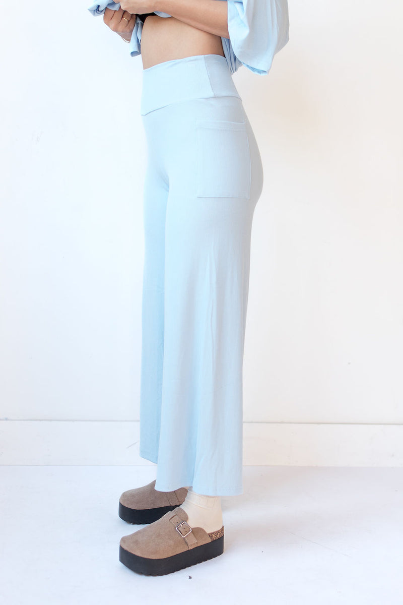 mode, you are loved crop pant (only)