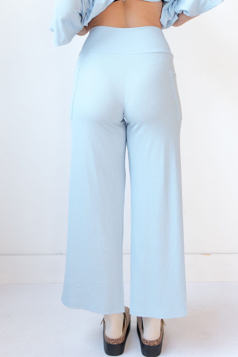 mode, you are loved crop pant (only)