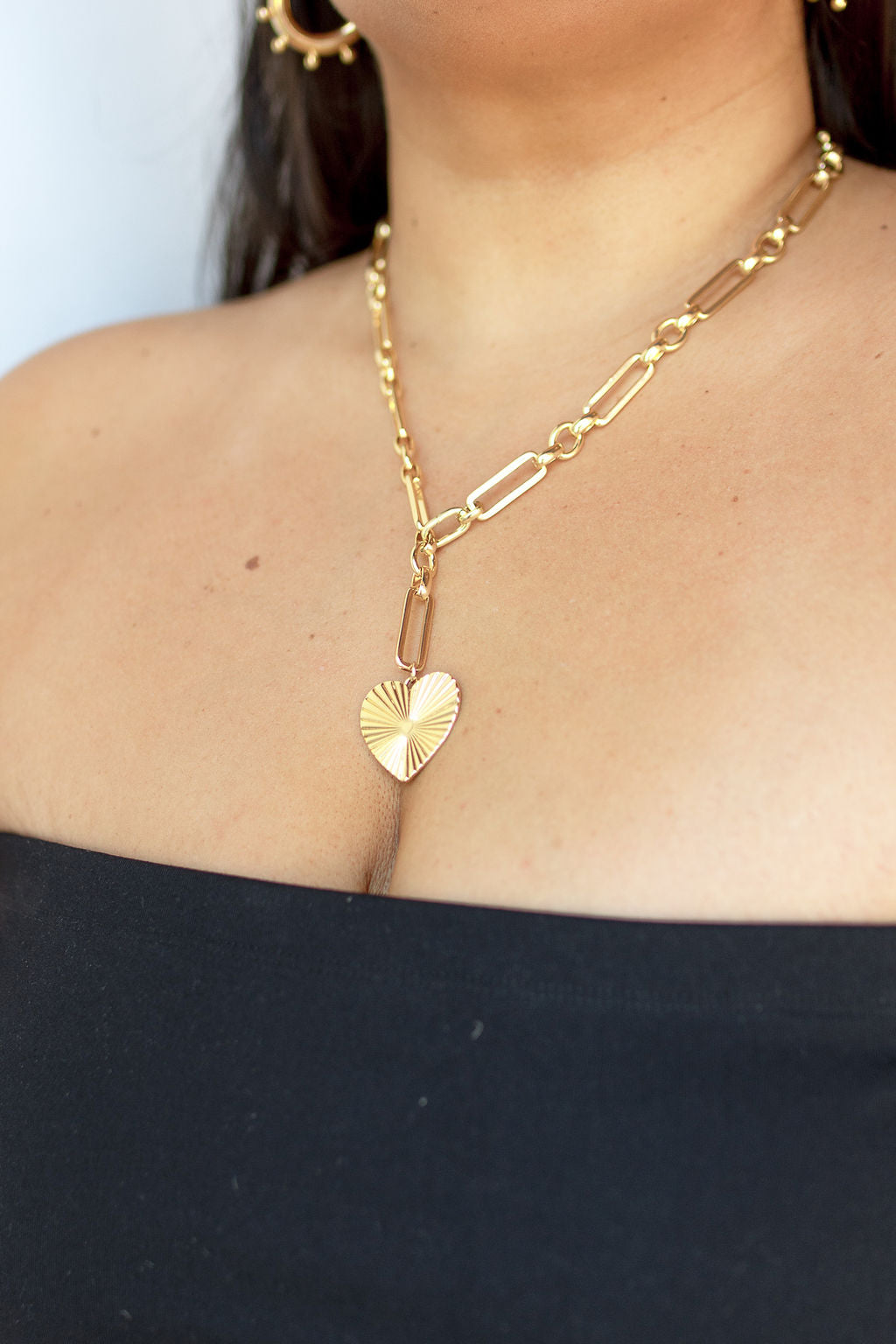 mode, emile heart lariat