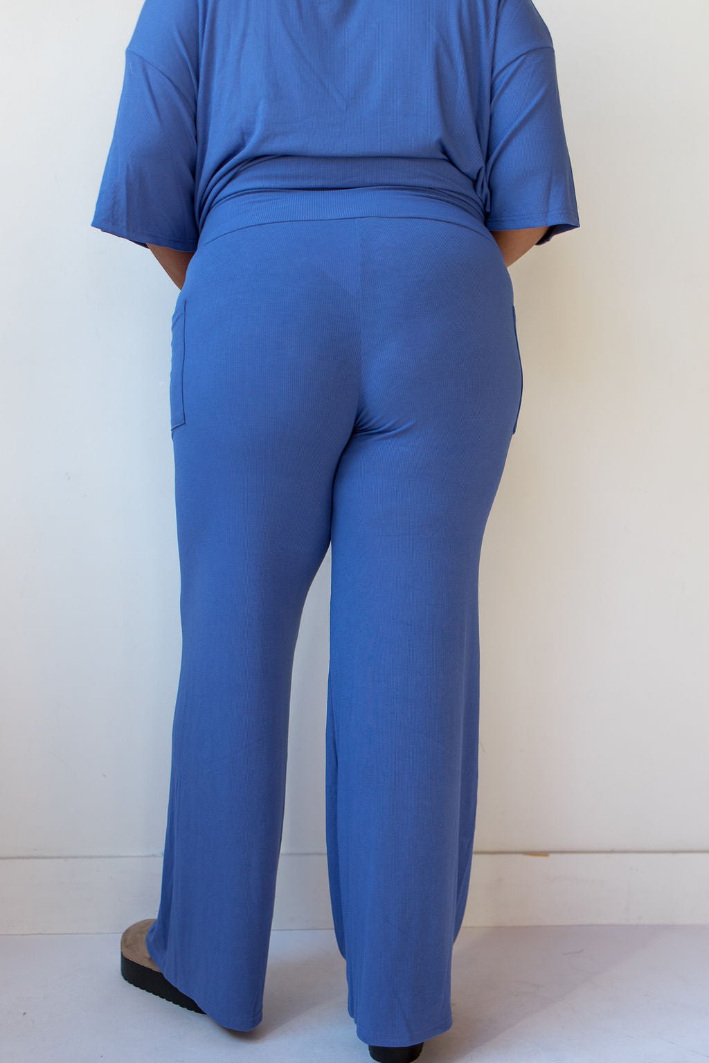 mode, you are loved regular pant (only)