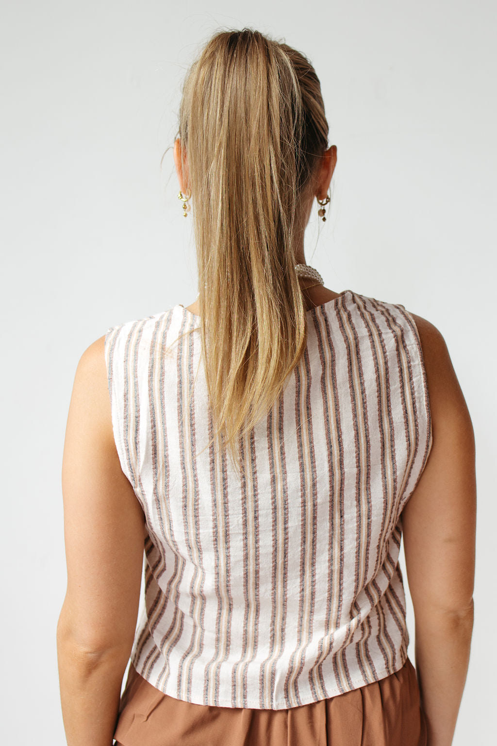 deal drop nola vest