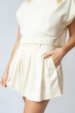mode, zola pleated shorts