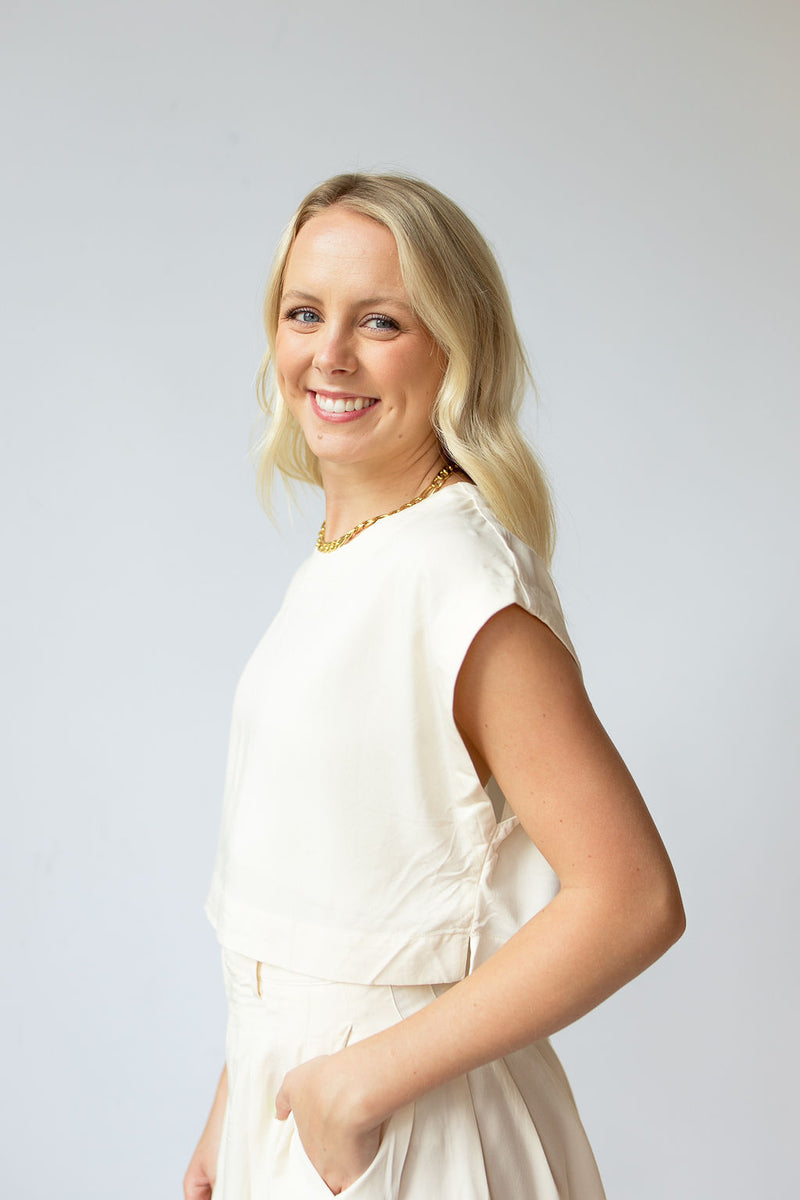 mode, zola crop top