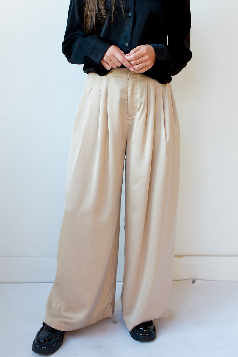 mode, dallon satin pants