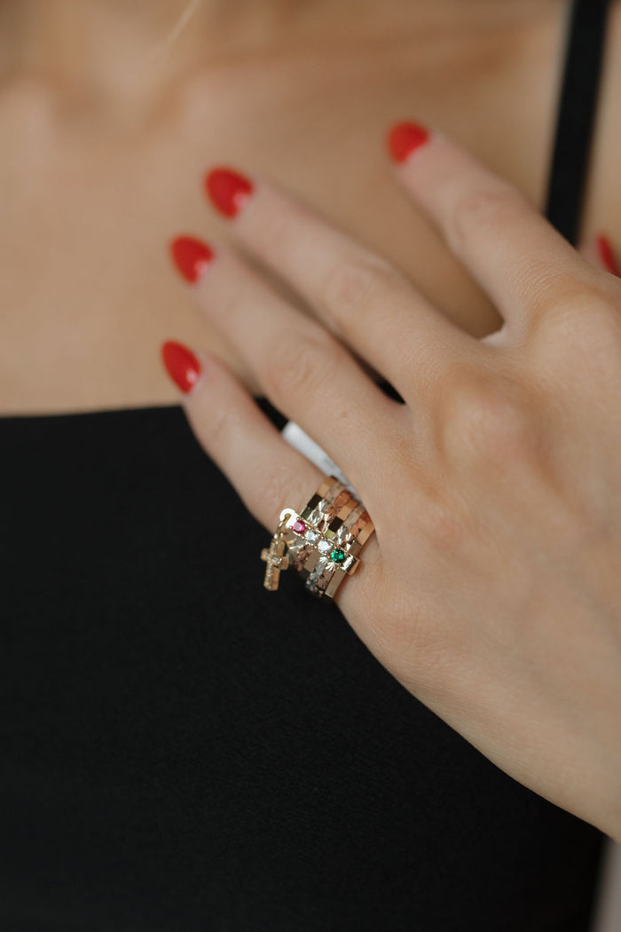mini cross ring