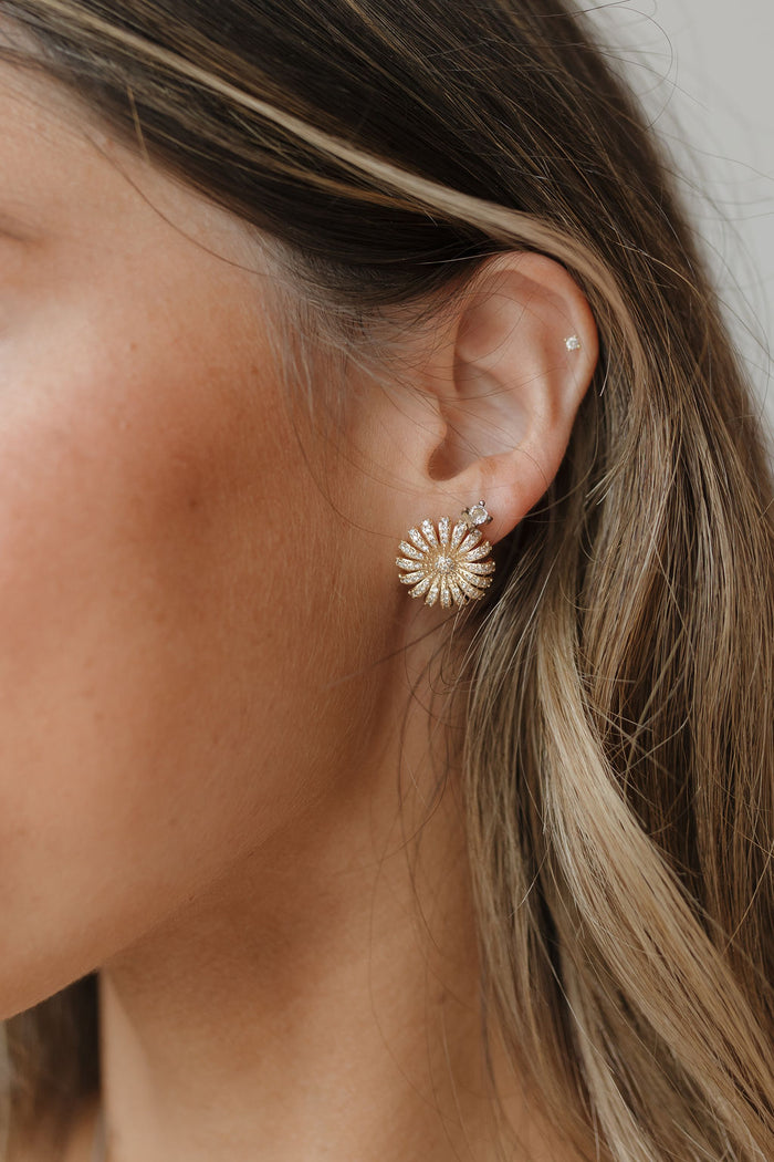 daisy stud earrings