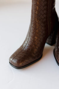 demi boots