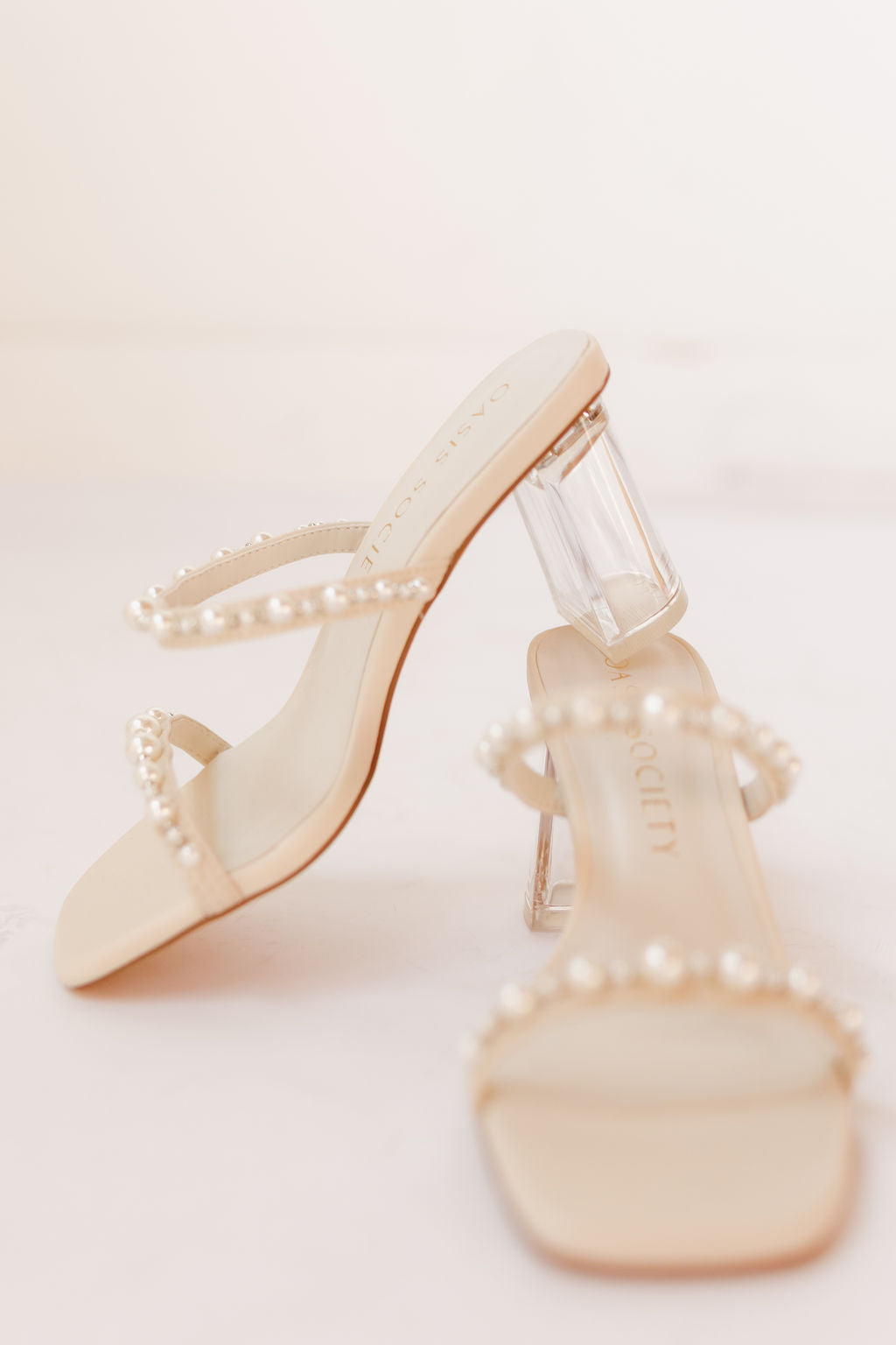 mae pearl heels