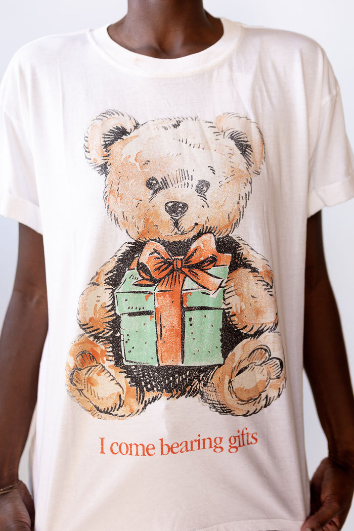 mode, bearing gifts tee