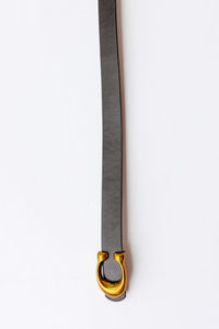 horseshoe buckle belt
