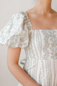 annika floral maxi dress