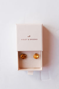 casey round post earrings