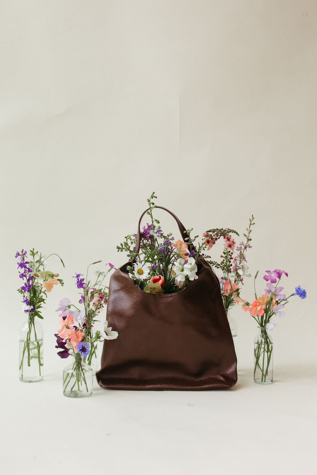 lindsay vintage shoulder bag