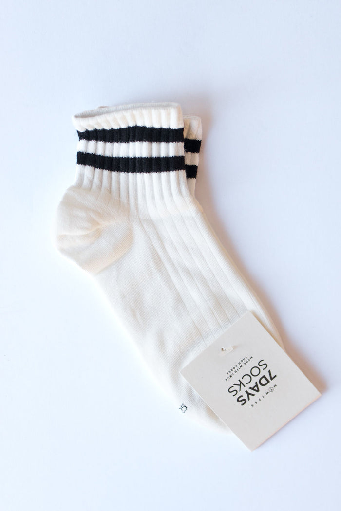 mode, retro stripe socks
