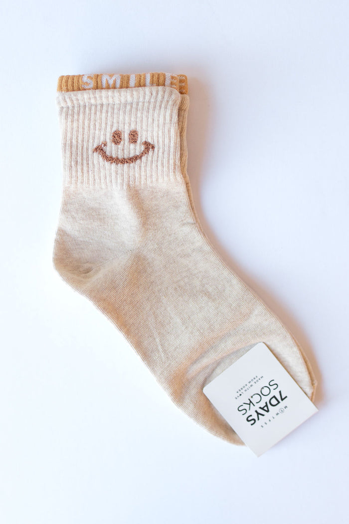 mode, cutie smile socks