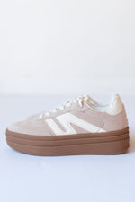 mode, topping platform sneakers